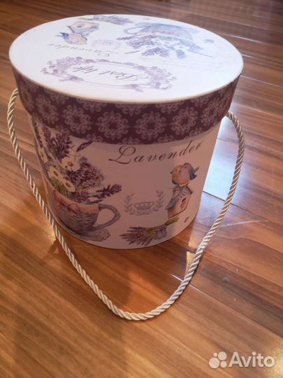 Коробка подарочная круглая