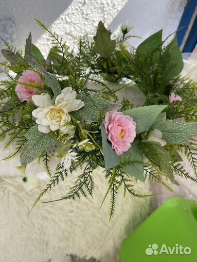 Венок на голову из цветов