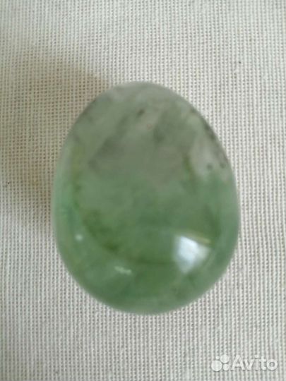 Яйцо из флюорита, натурального камня