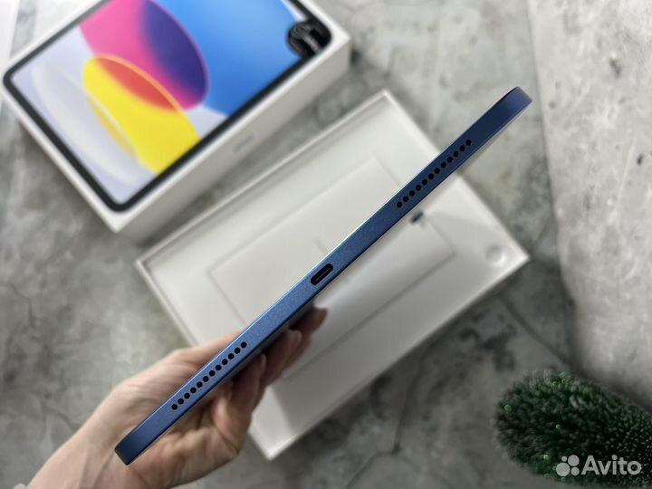 iPad (10-го поколения) 64gb WiFi Blue