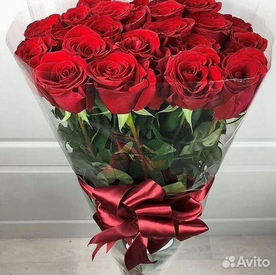 Метровые розы Доставка цветов