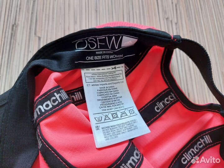 Кепка женская Adidas новая, 56 размер