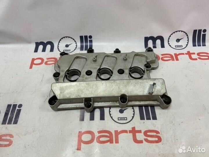 Крышка клапанов правая Audi A7 sportback 3.0 tfsi