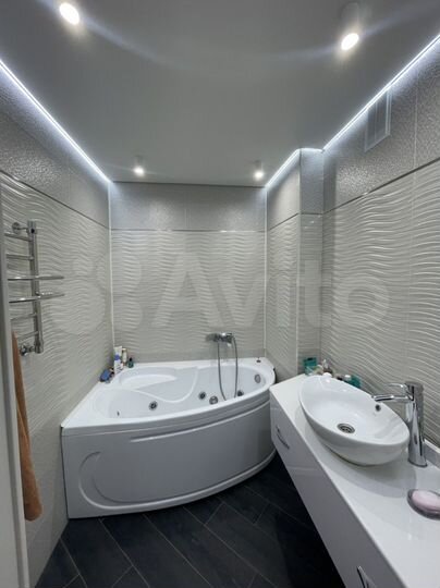 2-к. квартира, 68 м², 15/16 эт.