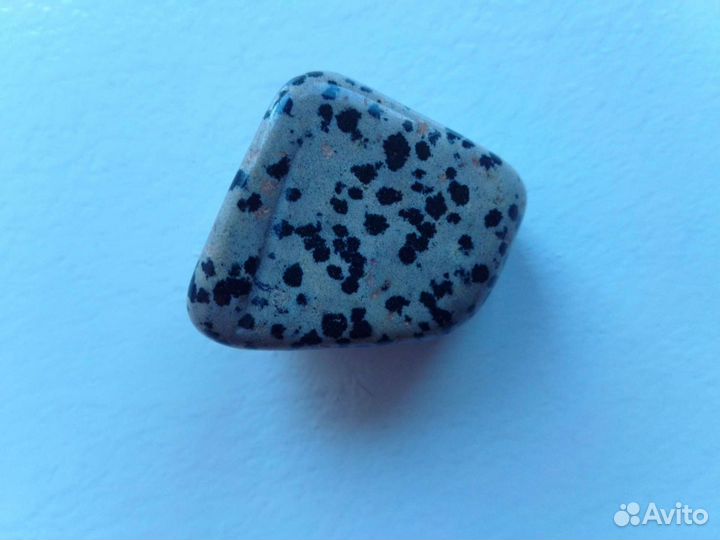 Камень Далматин (диорит)