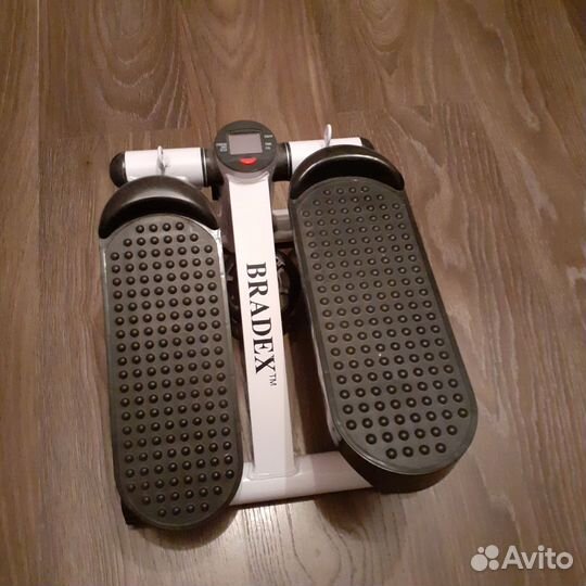 Кардиотренажер для ног, ягодиц, спины