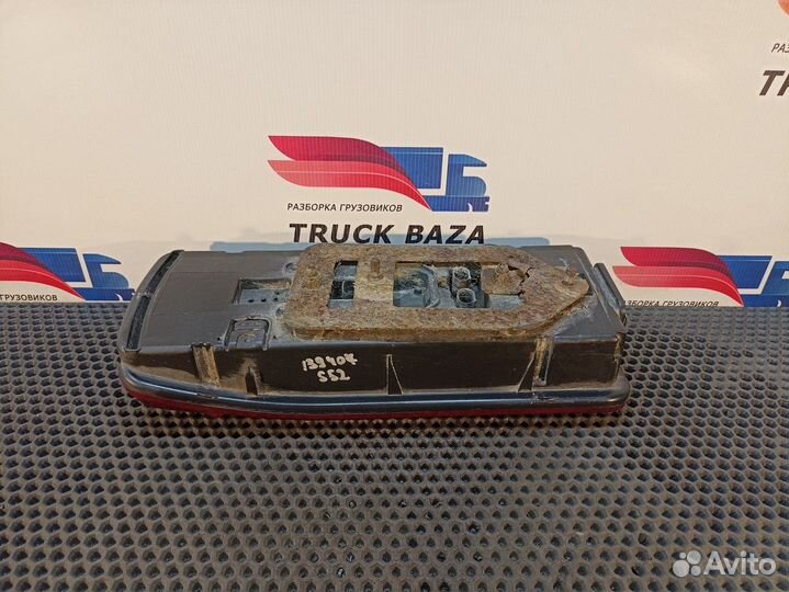 Фонарь задний левый