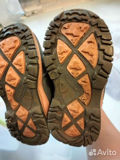 Ботинки зимние для девочки 25