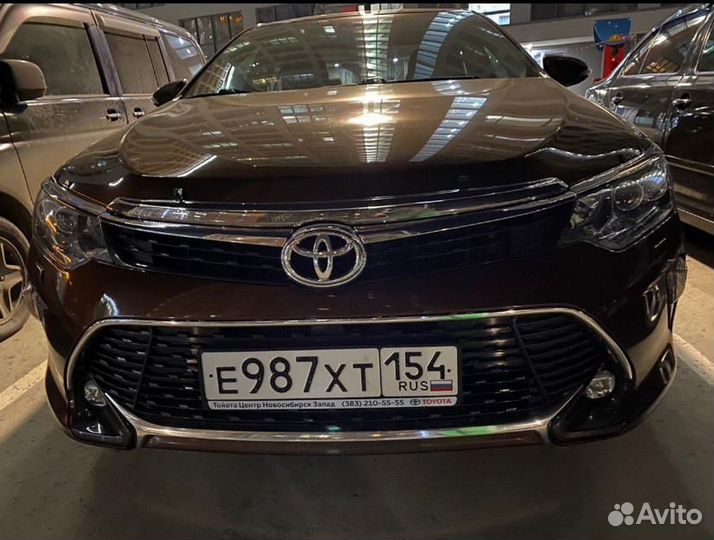 Camry 55 Решетка Exclusive рестайлинг G9NC9