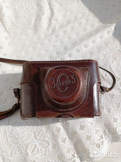 Пленочный фотоаппарат времён СССР