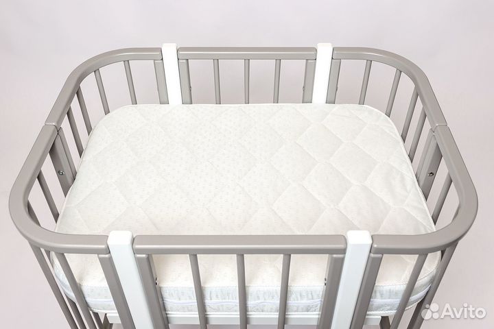 Кроватка для новорожденных