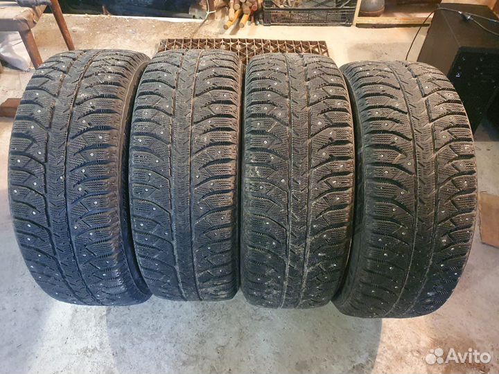 Bridgestone Ice Cruiser 7000 205/55 R16