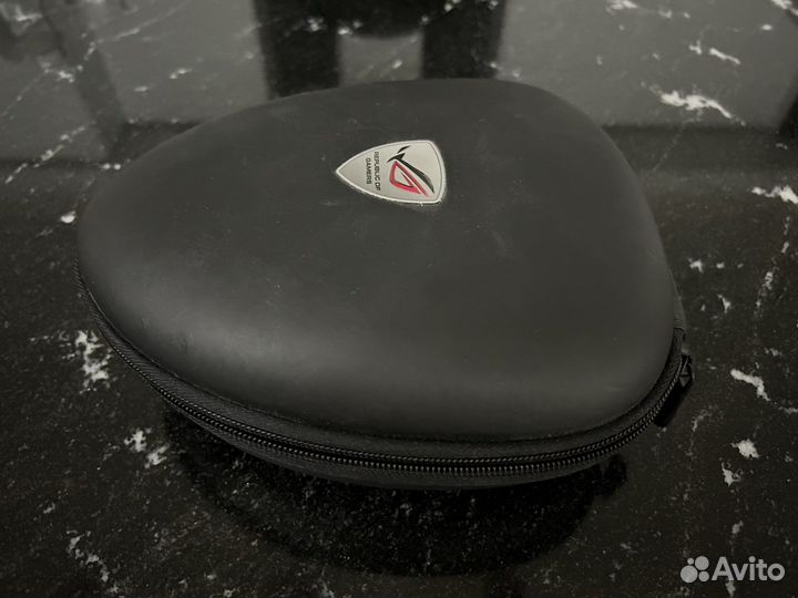 Защитный чехол для наушников Asus ROG