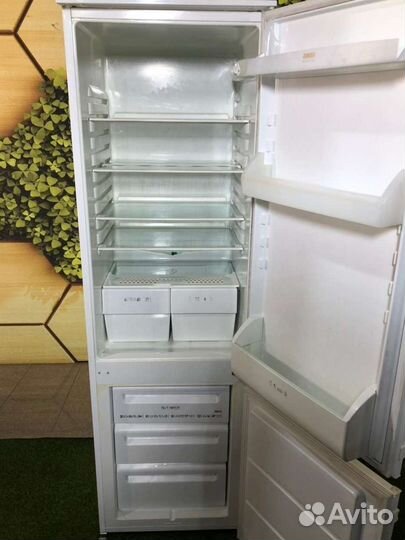 Встраиваемый холодильник бу с гарантией доставкой