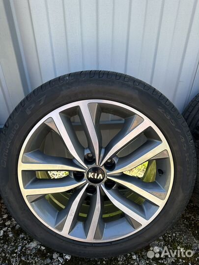 Колеса на Kia Optima r18