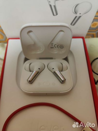 Беспроводные наушники Oneplus Buds Pro