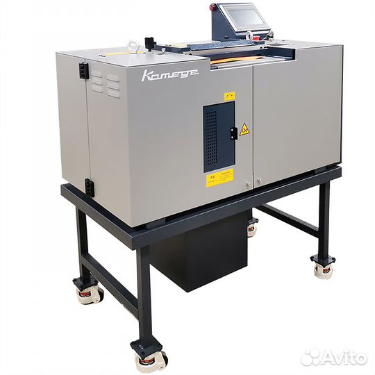 Машина для выравнивания кожи (двоильная)