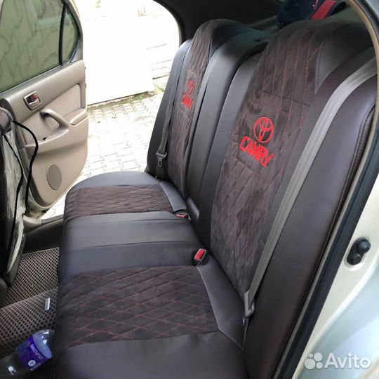 Чехлы на Тойота Камри