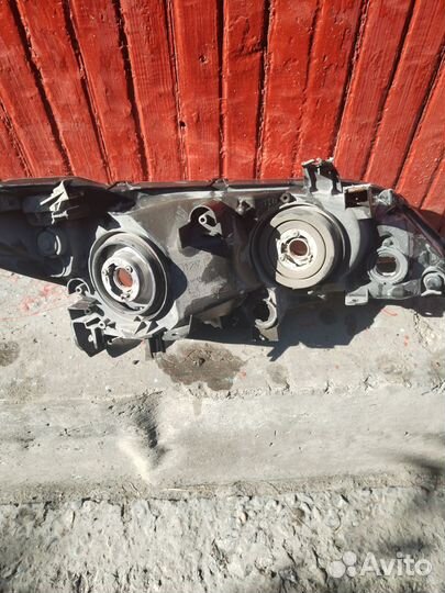 Фара левая honda civic 4d