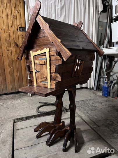 Избушка на курьих ножках