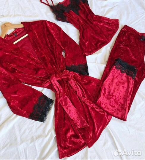 Бархатная тройка