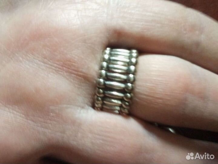 Перстень жук