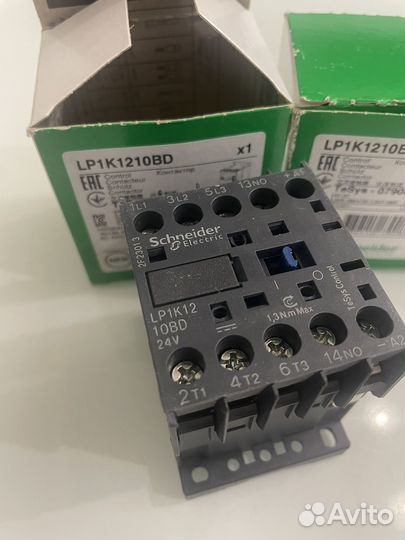 Пускатель магнитный LP1K1210BD Schneider Electric