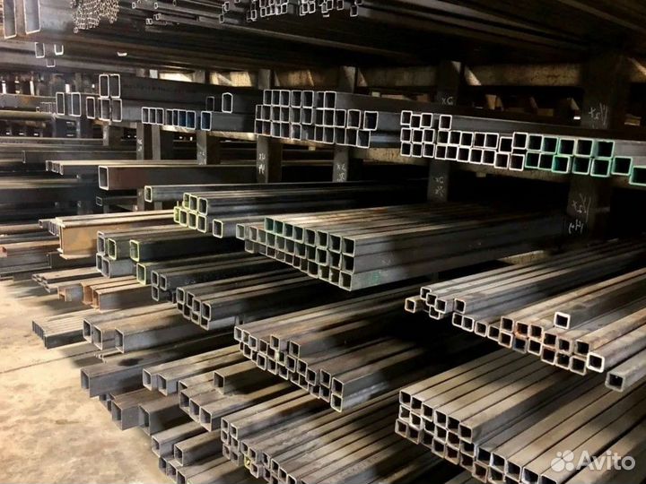 Профильная труба для складских помещений