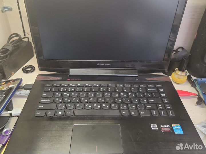 Lenovo y40-70