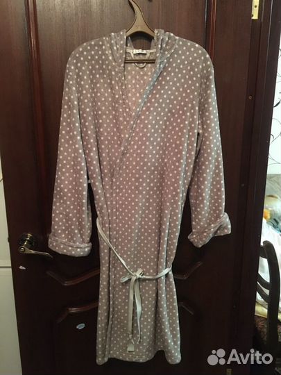 Халат женский etam серый, р 42, б\у