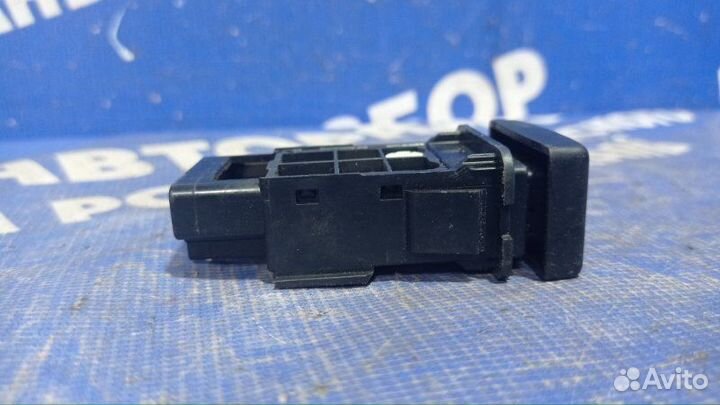 Кнопка DSC OFF Mazda 6 Gg седан LF18 2005