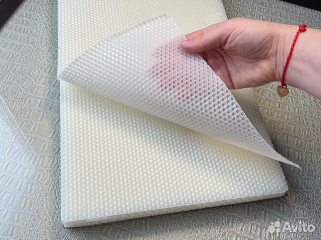 Вощина для свечей натуральная белая. 410-260мм