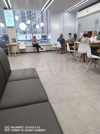 Торговая площадь, 330 м²