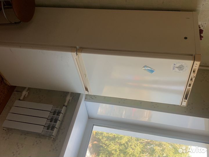 Продам холодильник бу