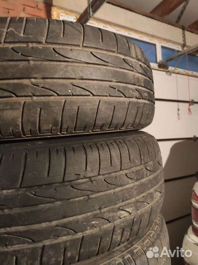 Bridgestone Dueler H/P 215/65 R16