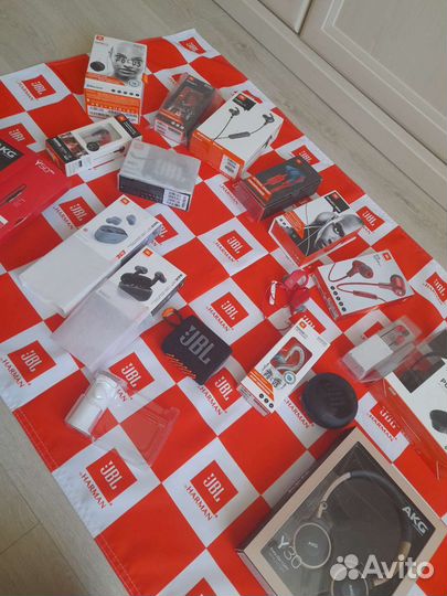 Колонка jbl GO 3(новая,оригинал)