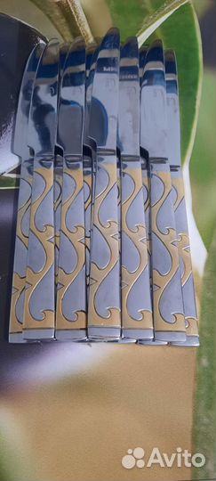 Набор вилок и ножей