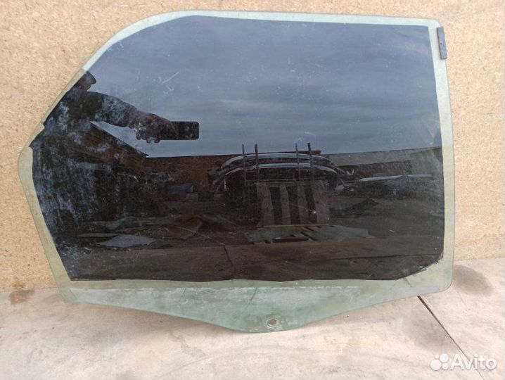 Стекло заднее правое Fiat Albea 2002-2012