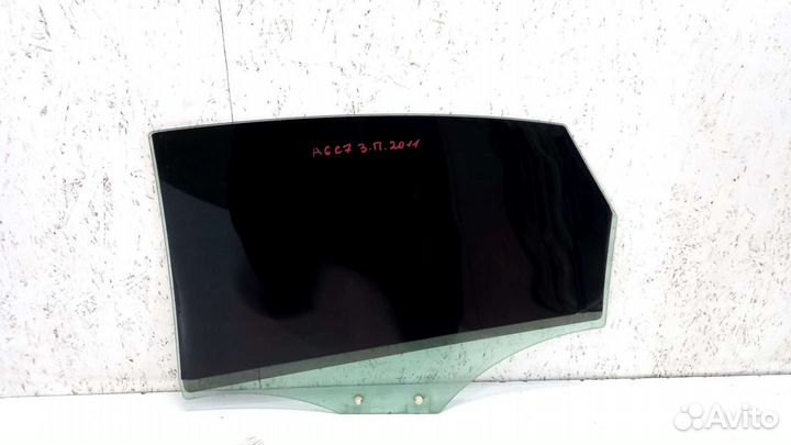 Стекло задней правой двери Audi A6 c7 Quattro