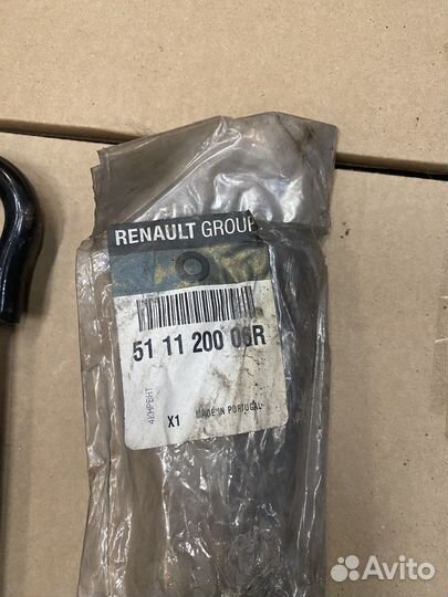 Буксировочный крюк renault