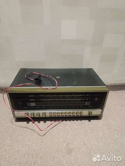 Стереофоническая радиола Вега-319