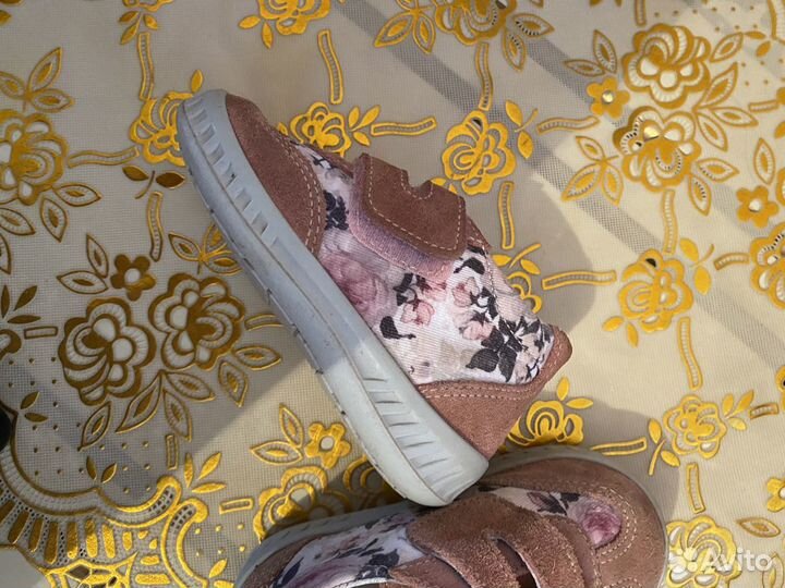 Полуботинки