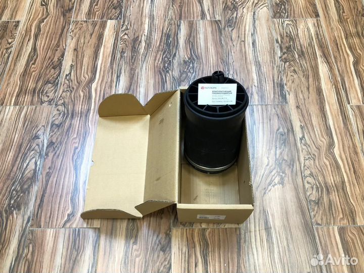 Пневмобаллон задний Лэнд Ровер 405