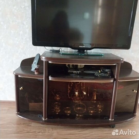 Тумба под телевизор