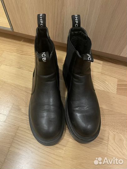 Ботинки женские 38