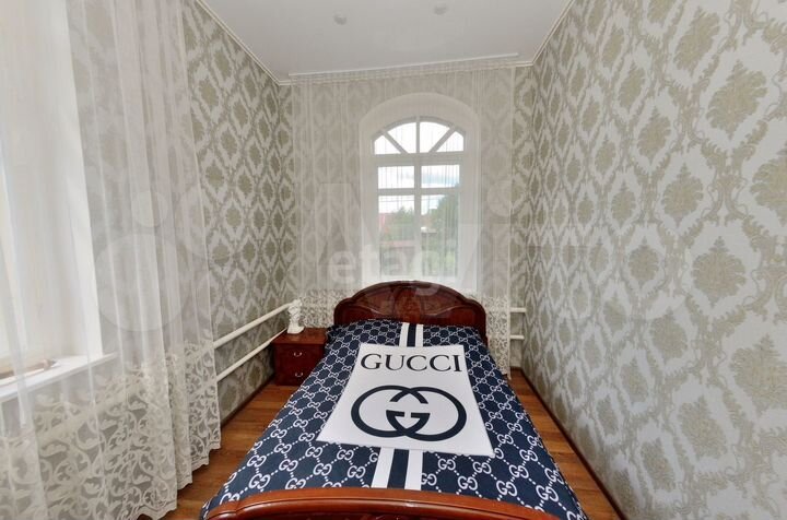 Коттедж 279,8 м² на участке 7,9 сот.