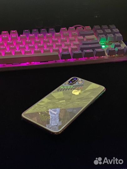 iPhone X, 64 ГБ