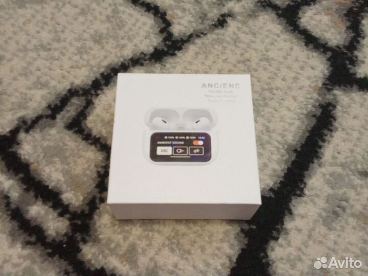 Беспроводные наушники с экраном