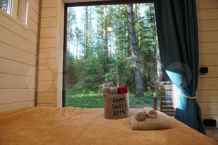 Дом 15 м² на участке 100 сот.