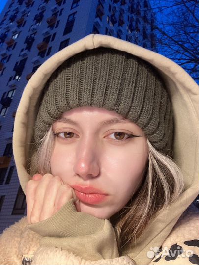 Администратор, бариста, менеджер по продажам, секр